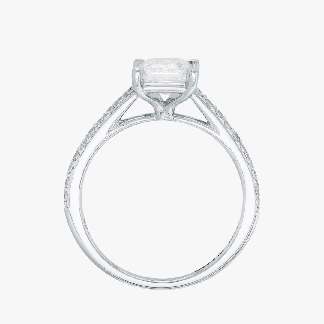 Emerald Cut Verlobungring in Weißgold mit Lab-grown Diamant
