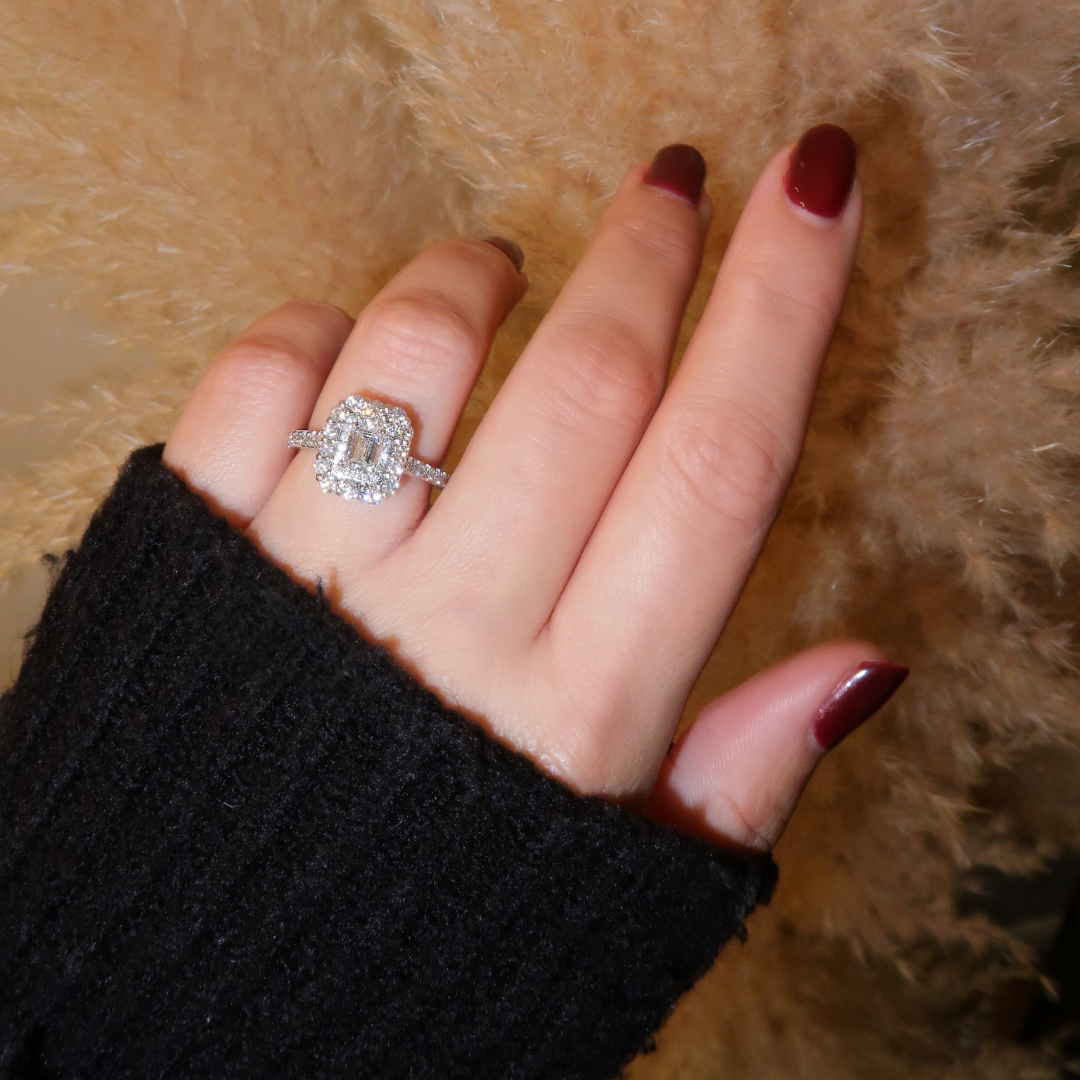 Emerald Cut Diamond Verlobungsring