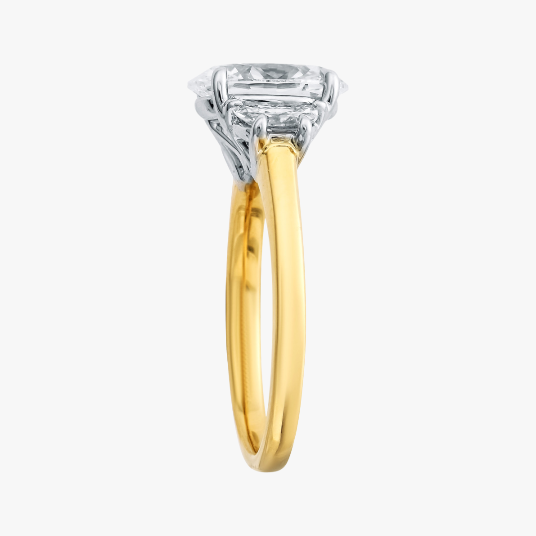 Triology Engagement Ring with lab-grown Diamonds