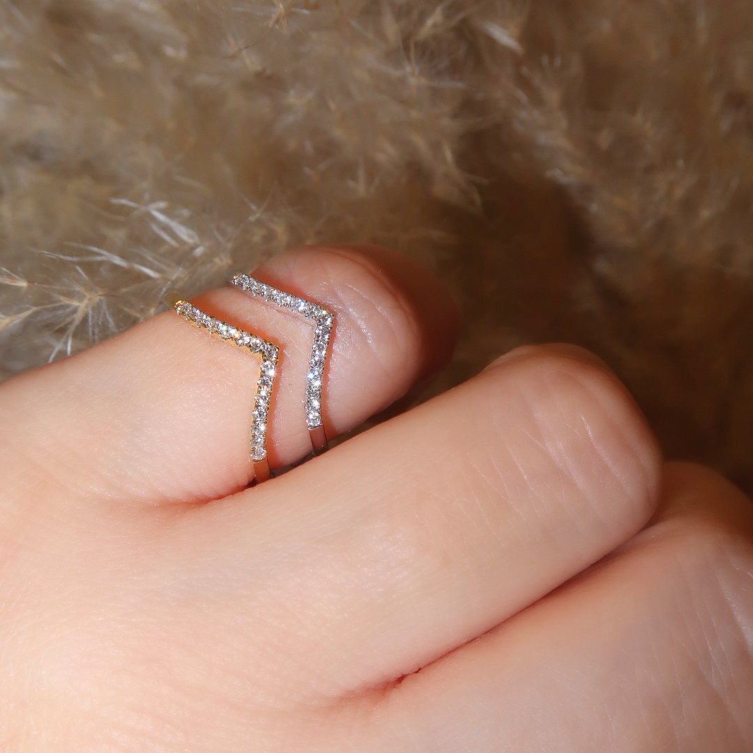 V-shape Diamant Ringe