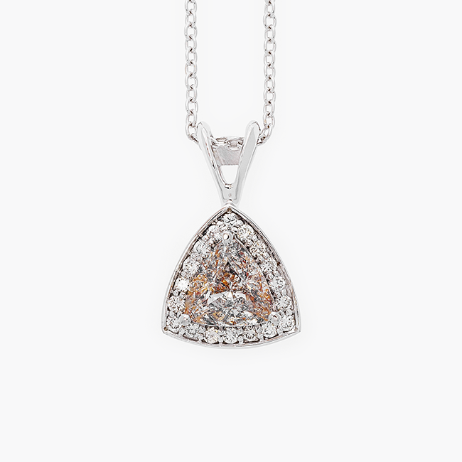 Diamant Halskette mit Triangle Farb Diamant