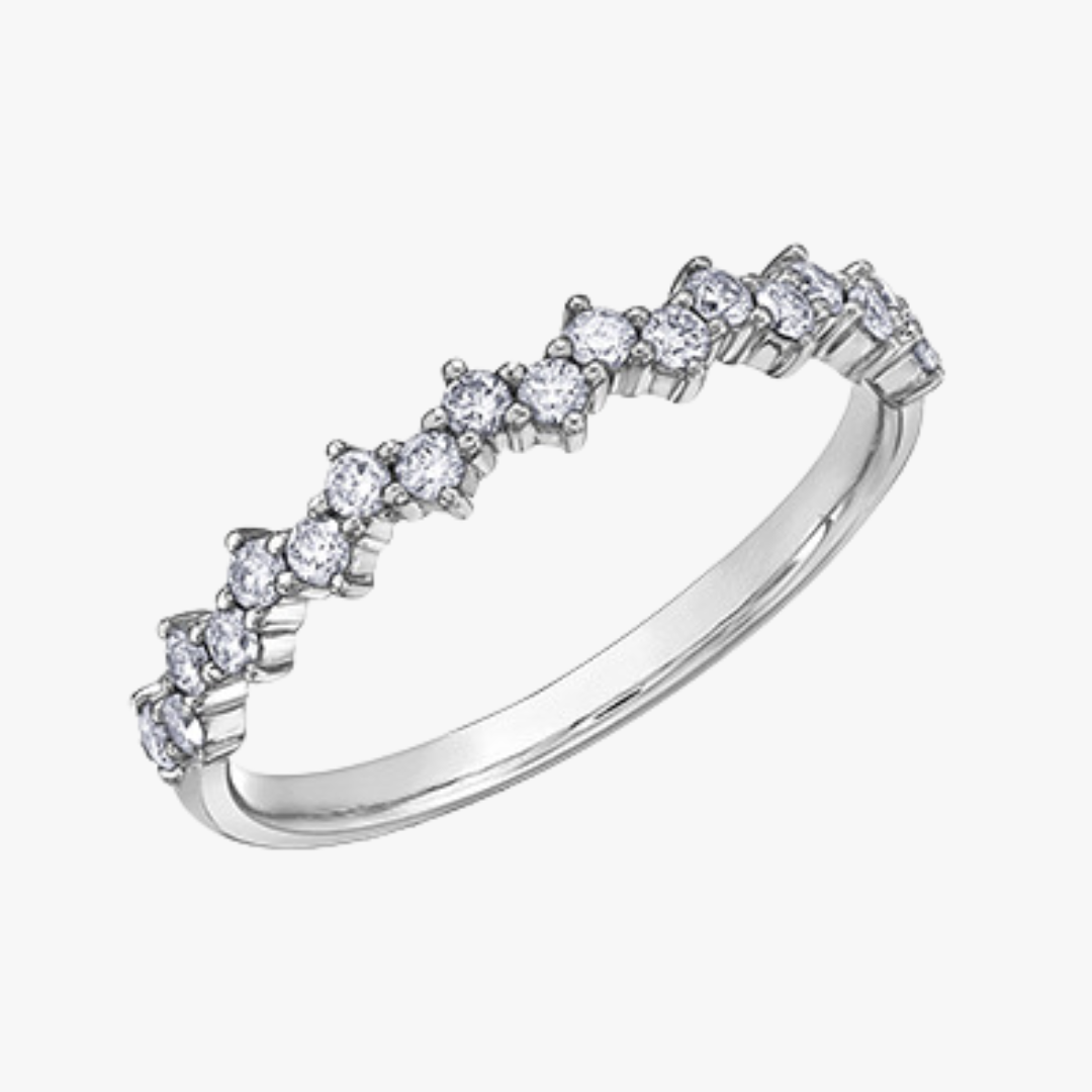 Maple Leaf Diamond Weddingband