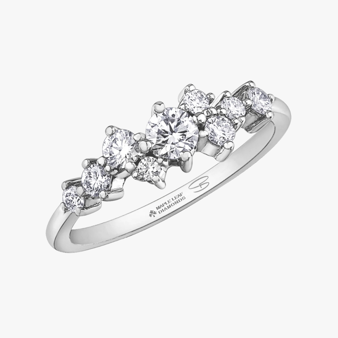 Maple Leaf Diamond Weddingband