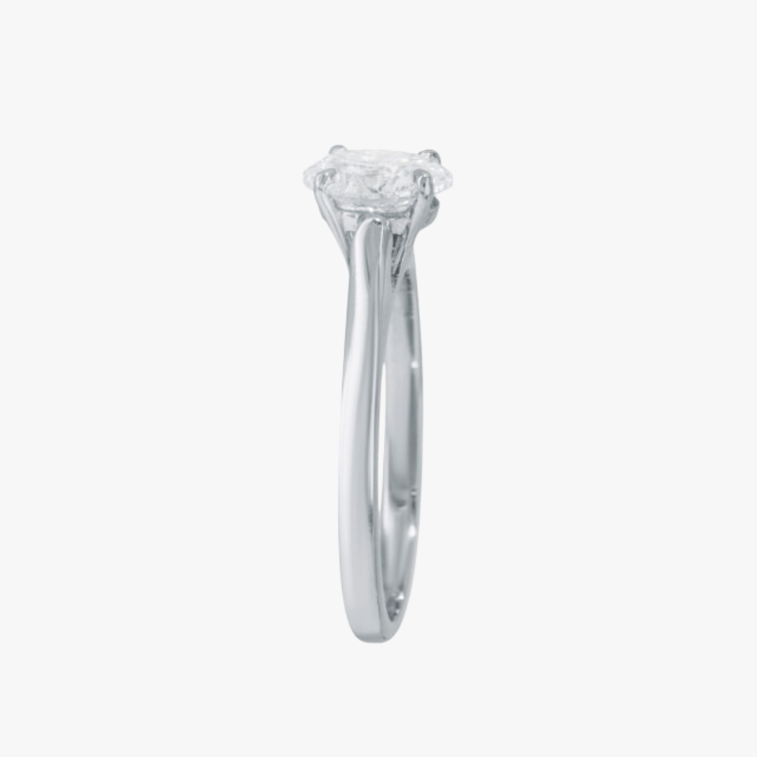 Oval Diamant Verlobungsring bei Barrys Juwelier