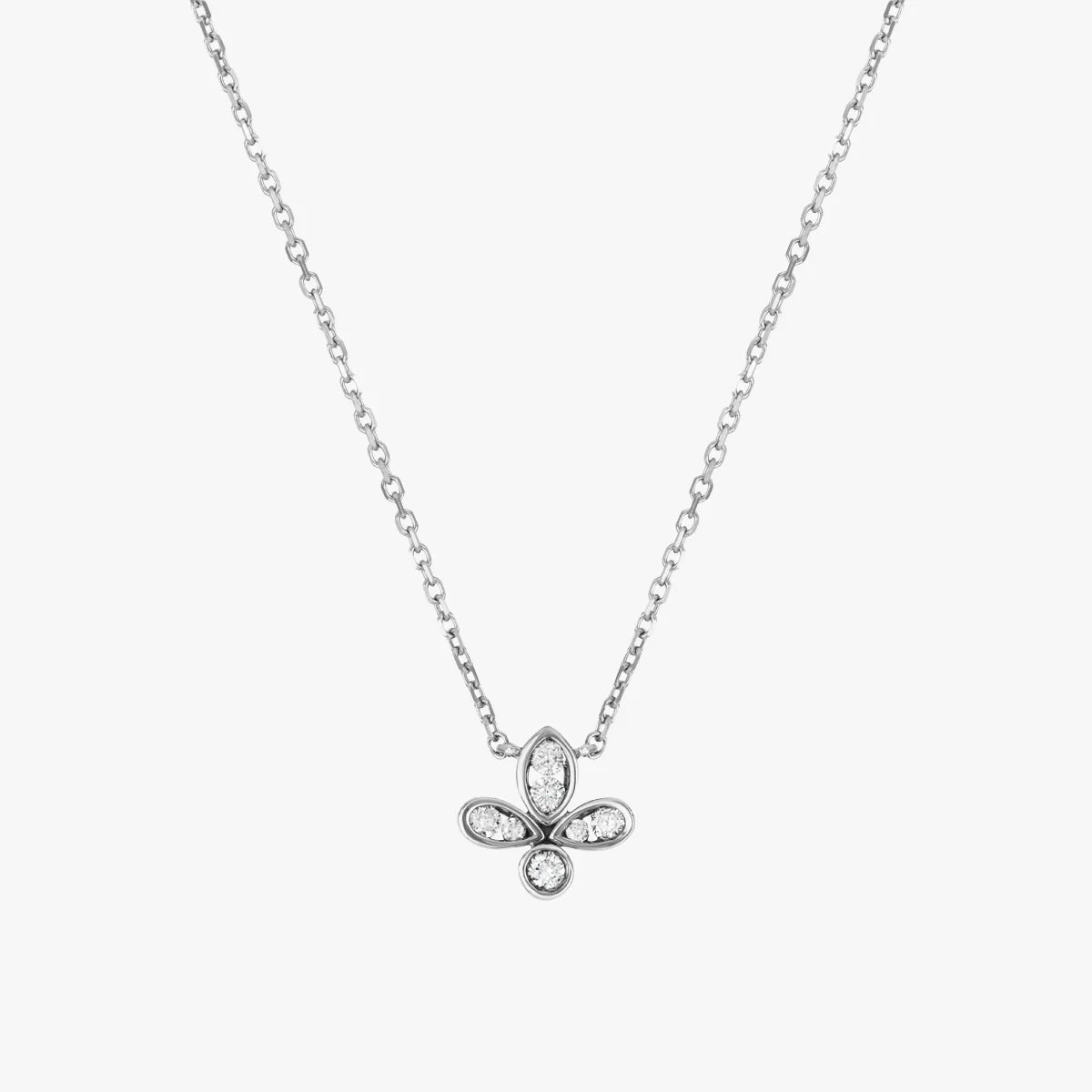 Halskette im Blumendesign in Weißgold