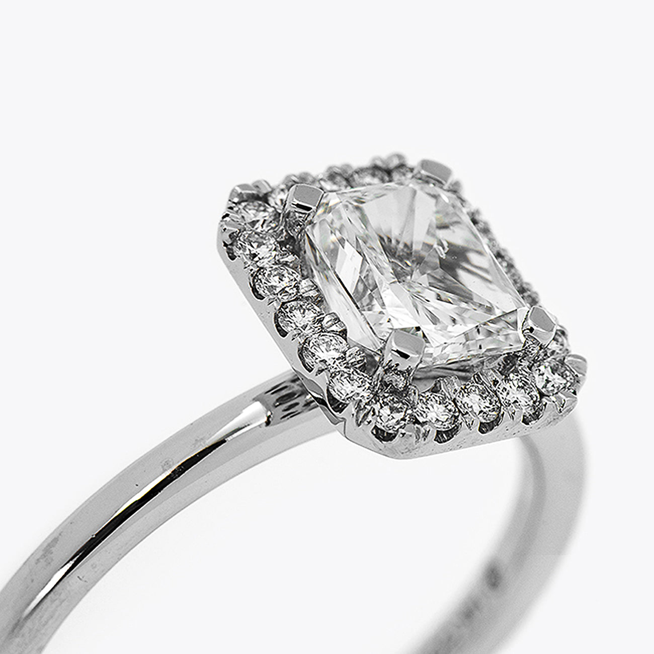 Verlobungsring Barrys Juwelier - Maple Leaf Diamonds™ - konfliktfrei, nachhaltig & zertifiziert