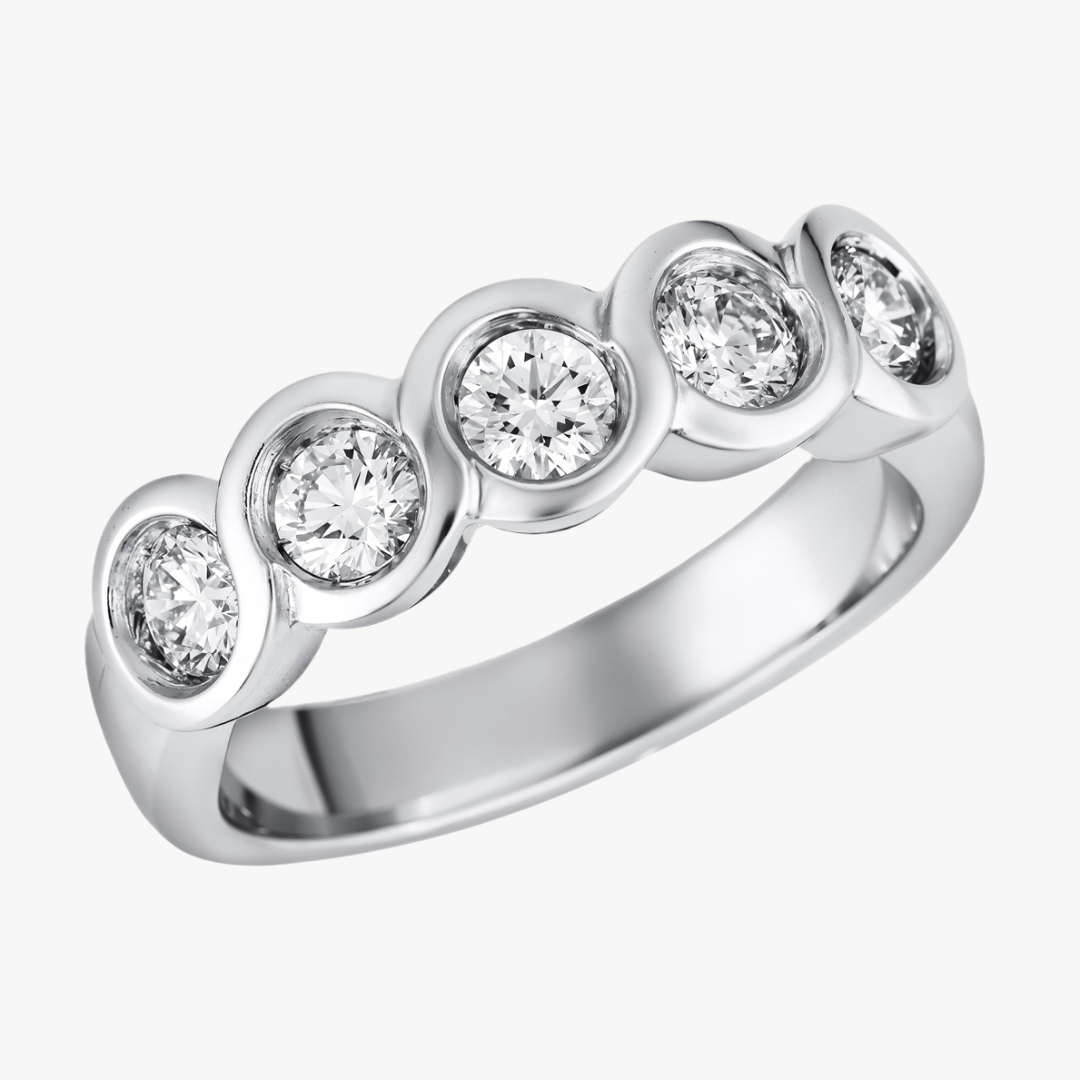 Bezel-Diamantring 18kt Weißgold mit 5 Natur Diamanten 1.00cttw