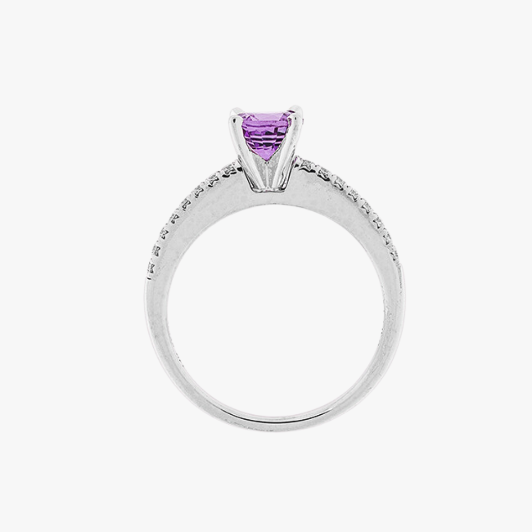 Women's ring 18kt white gold with purple sapphires and diamonds