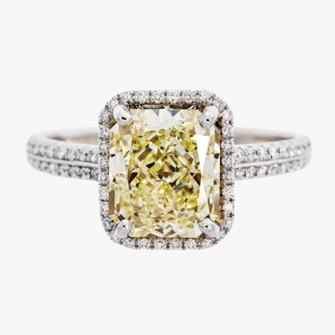 Engagement ring 18kt white gold with 2.02ct yellow diamond