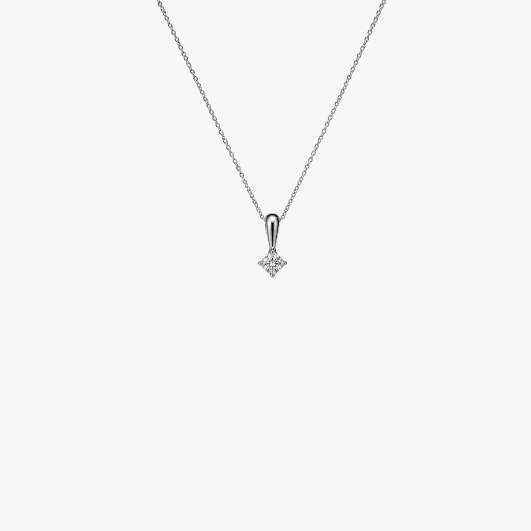 Elegante Halskette mit Natur Diamant Prinzessschliff in Weißgold
