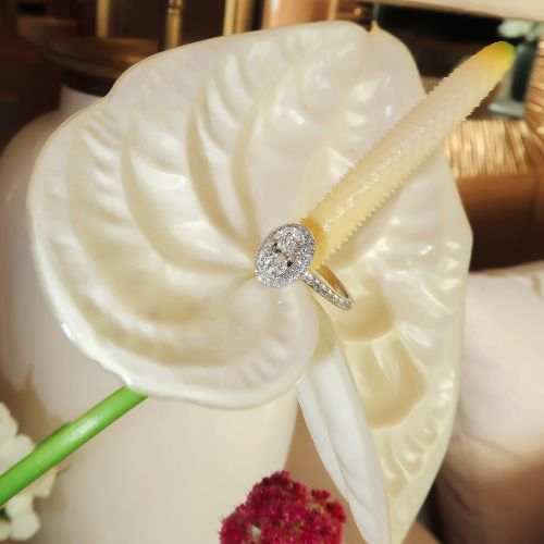 Maple Leaf Diamond Verlobungsring Wien