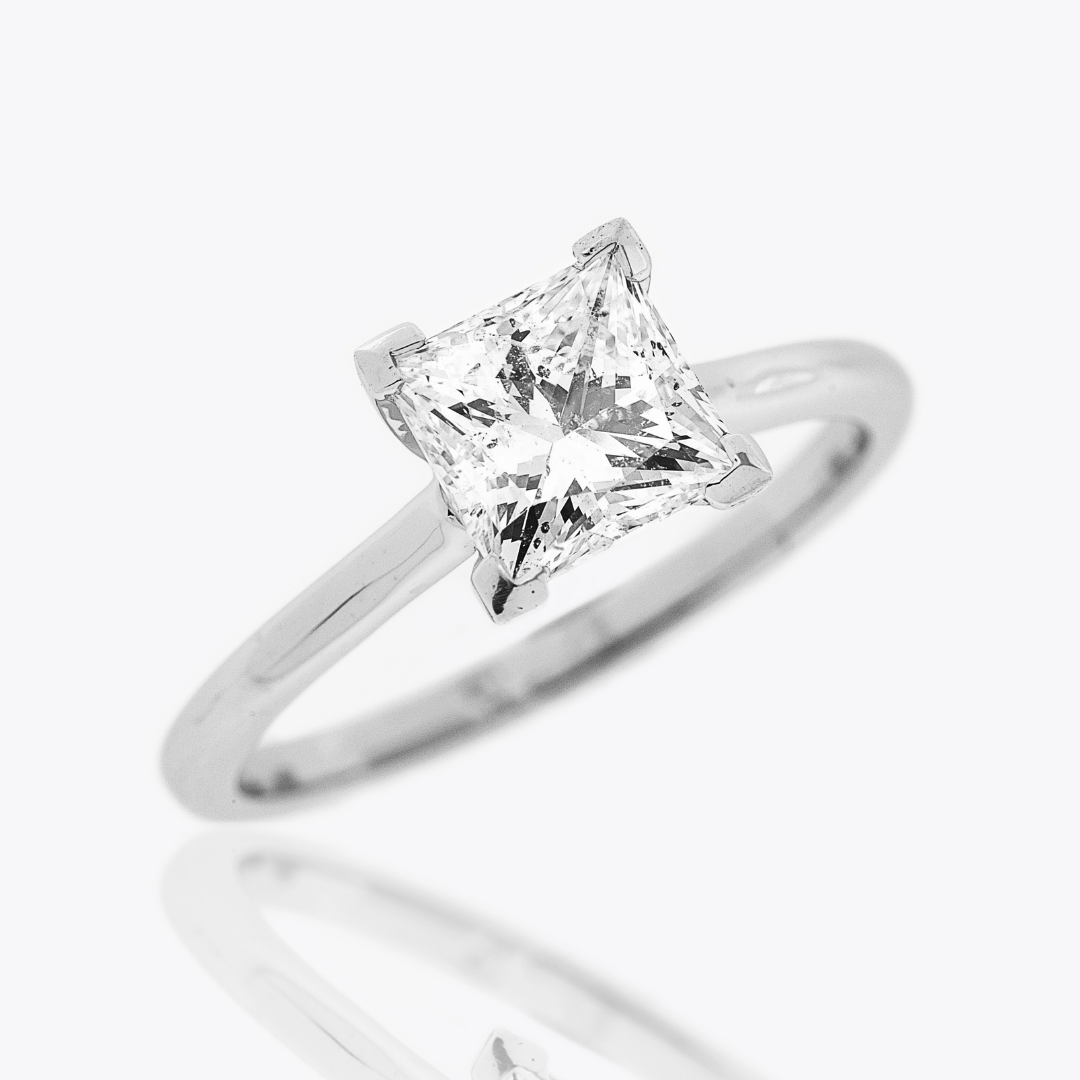 Verlobungsring mit Diamant aus ethischer Herkunft