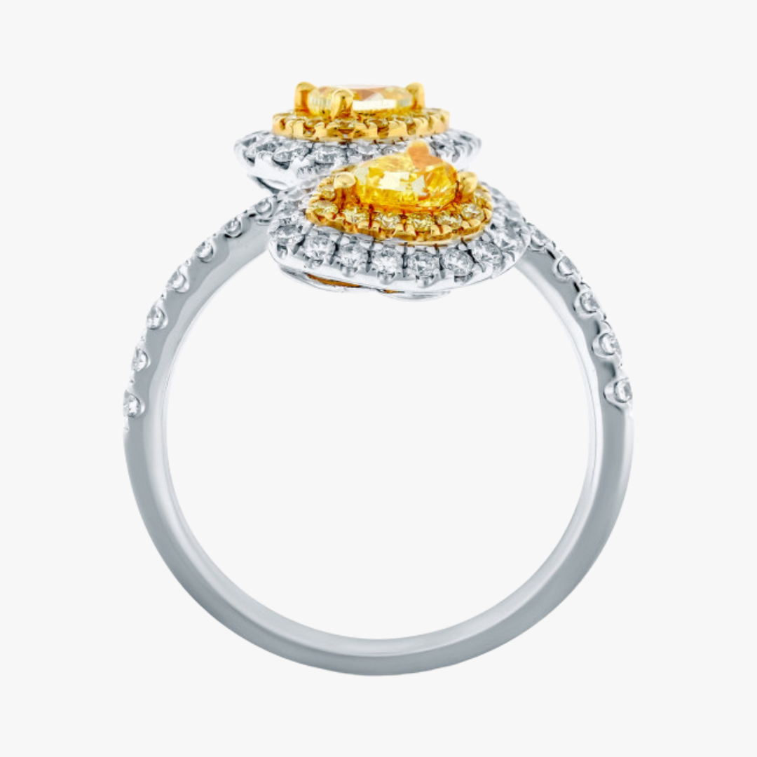 Ladies ring 18kt white and yellow gold with 0.59ct yellow diamonds