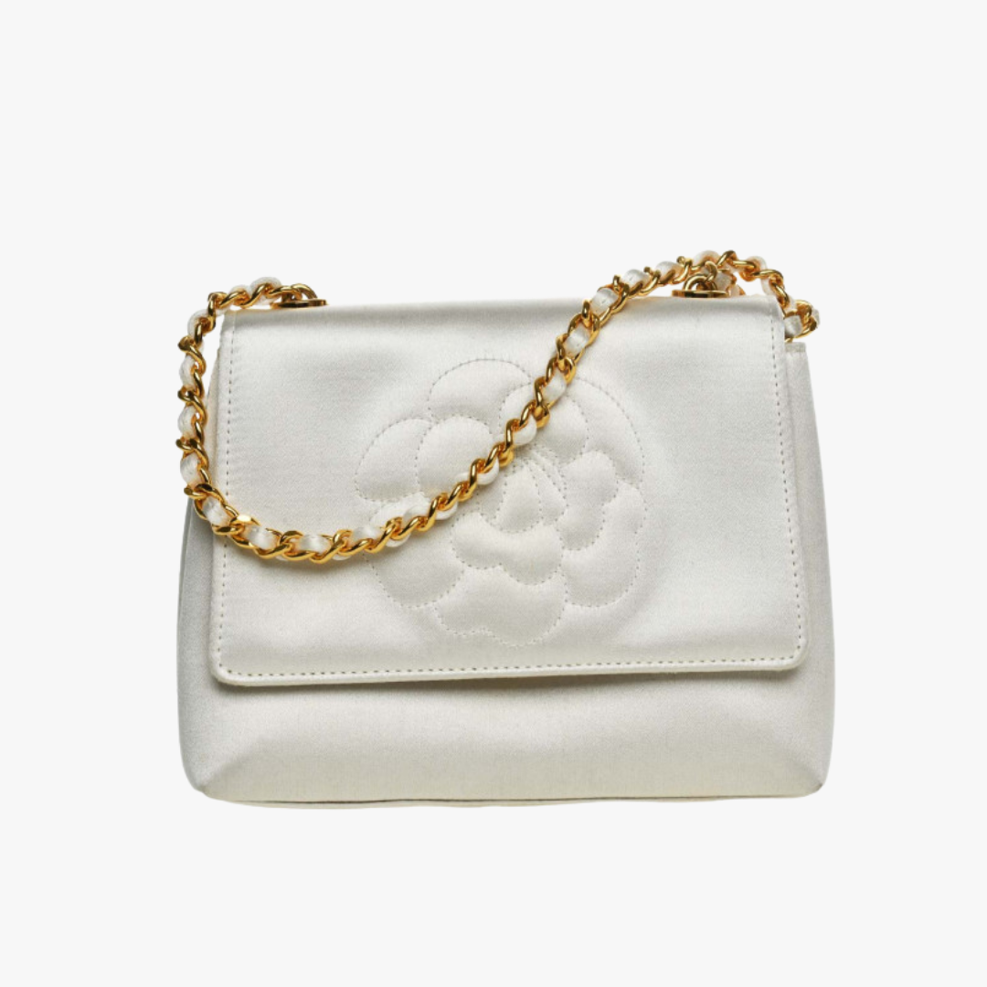 Chanel Satin Abendtasche Gold Hardware